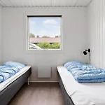 40569-juelsminde-pot-strandby-66 Sønderby