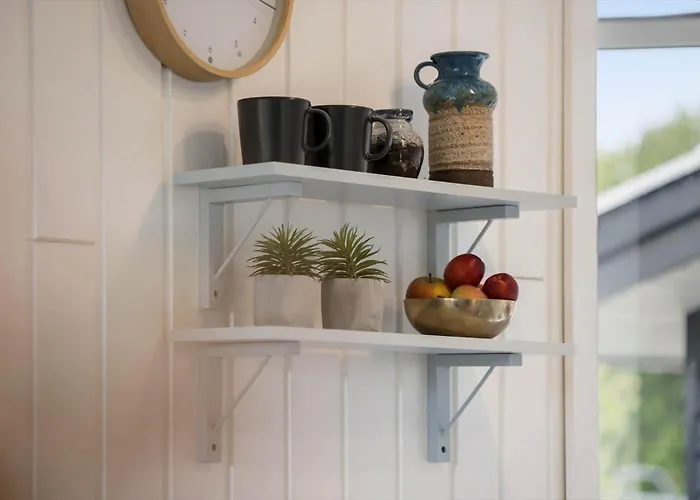 40569-juelsminde-pot-strandby-66 بيت للعطل *